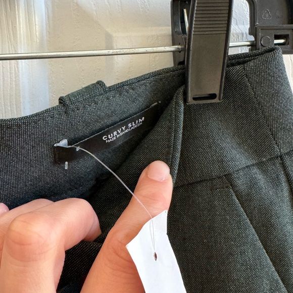 Loft Green Curvy Slim Pants - Picture 4 of 5